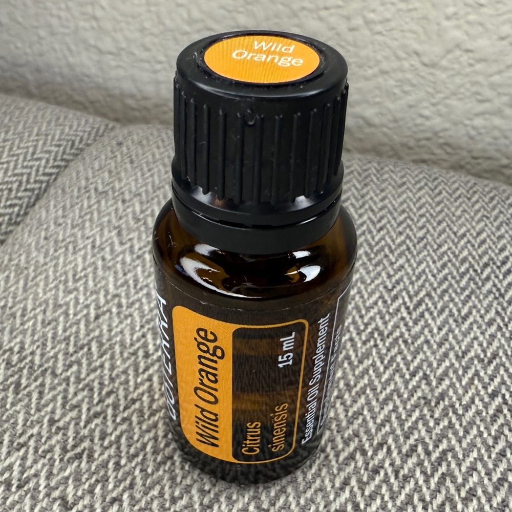 Wild Orange Essential Oil, doTERRA, 15ml - Picture 3 of 11